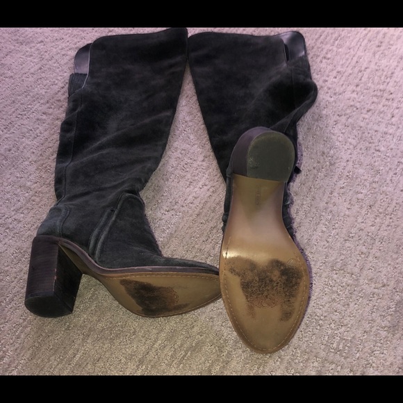 Vince Camuto Over the Knee Boot 9M - Picture 5 of 5